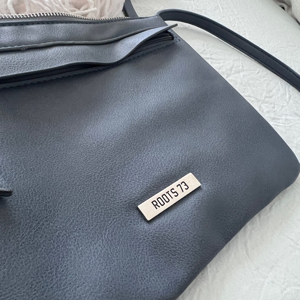 Roots 73 Grey Blue Crossbody Bag - Picture 1 of 4
